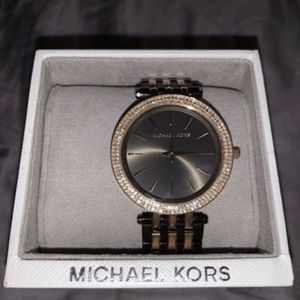 MK watch